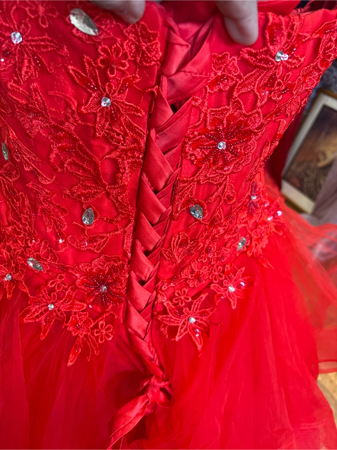 Red Lace and Tulle Corset Ballgown - photo 4