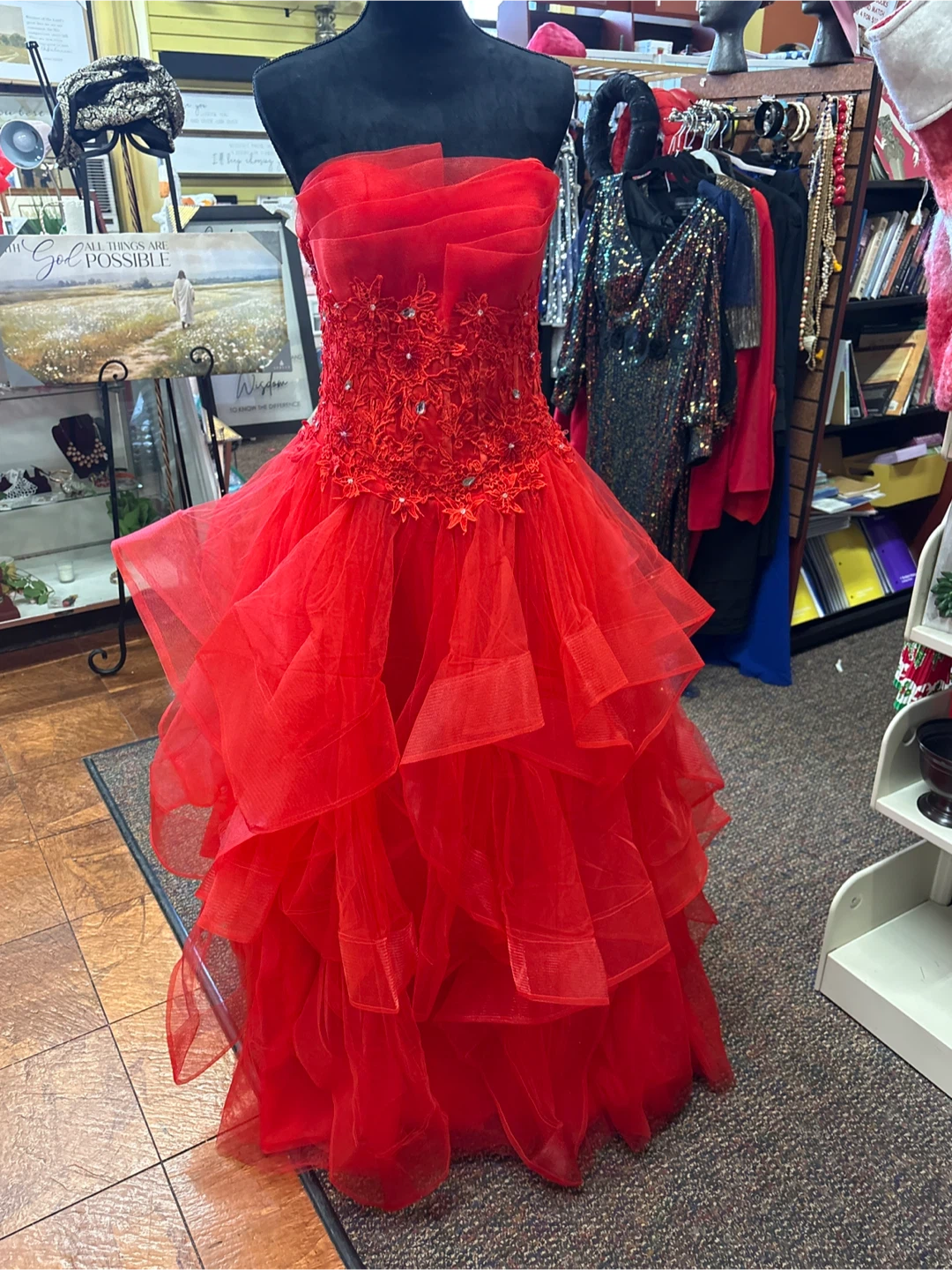 Red Lace and Tulle Corset Ballgown - photo 2