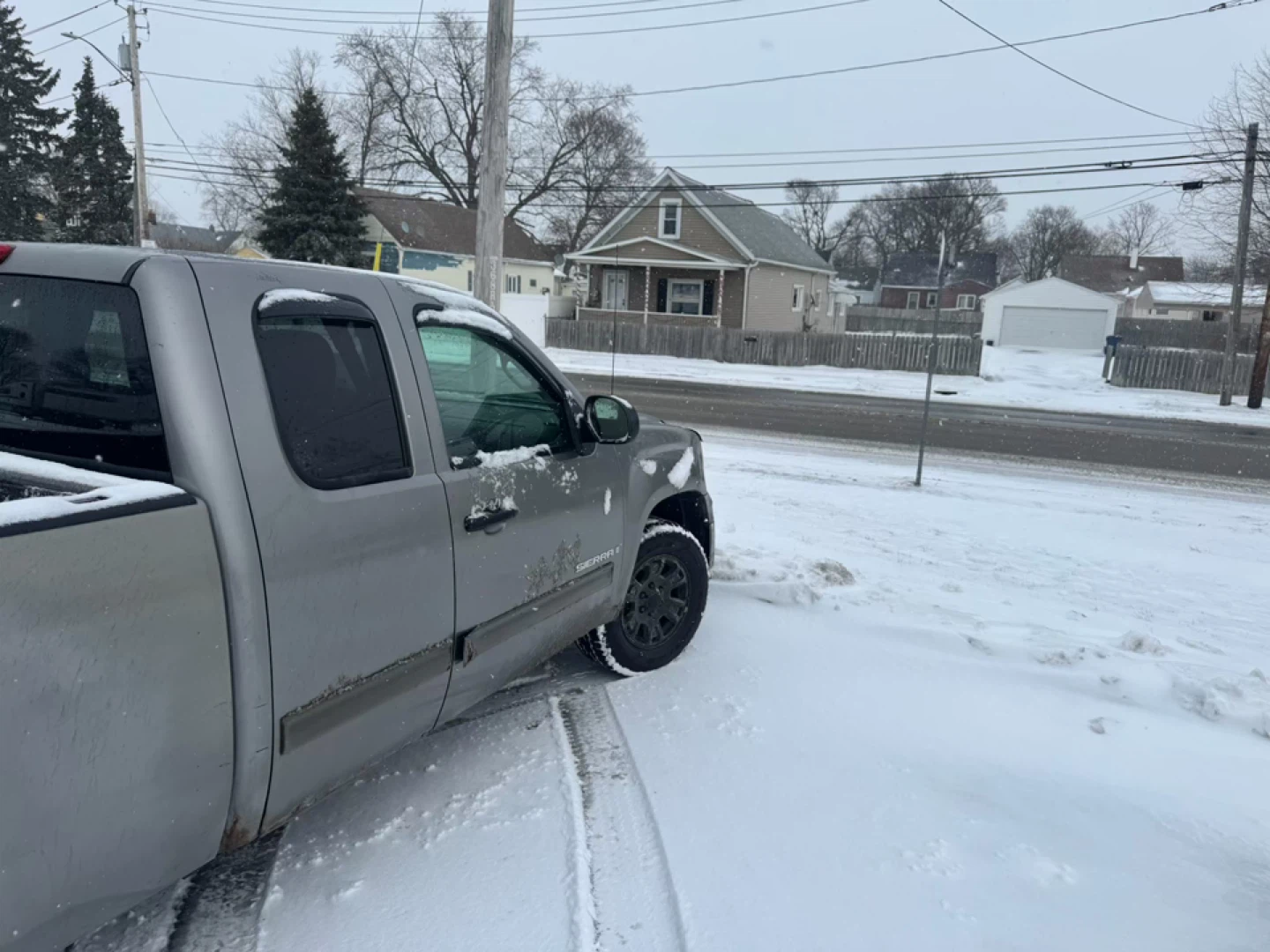 GMC Sierra 1500 Extended Cab SLE Pickup Truck - photo 2