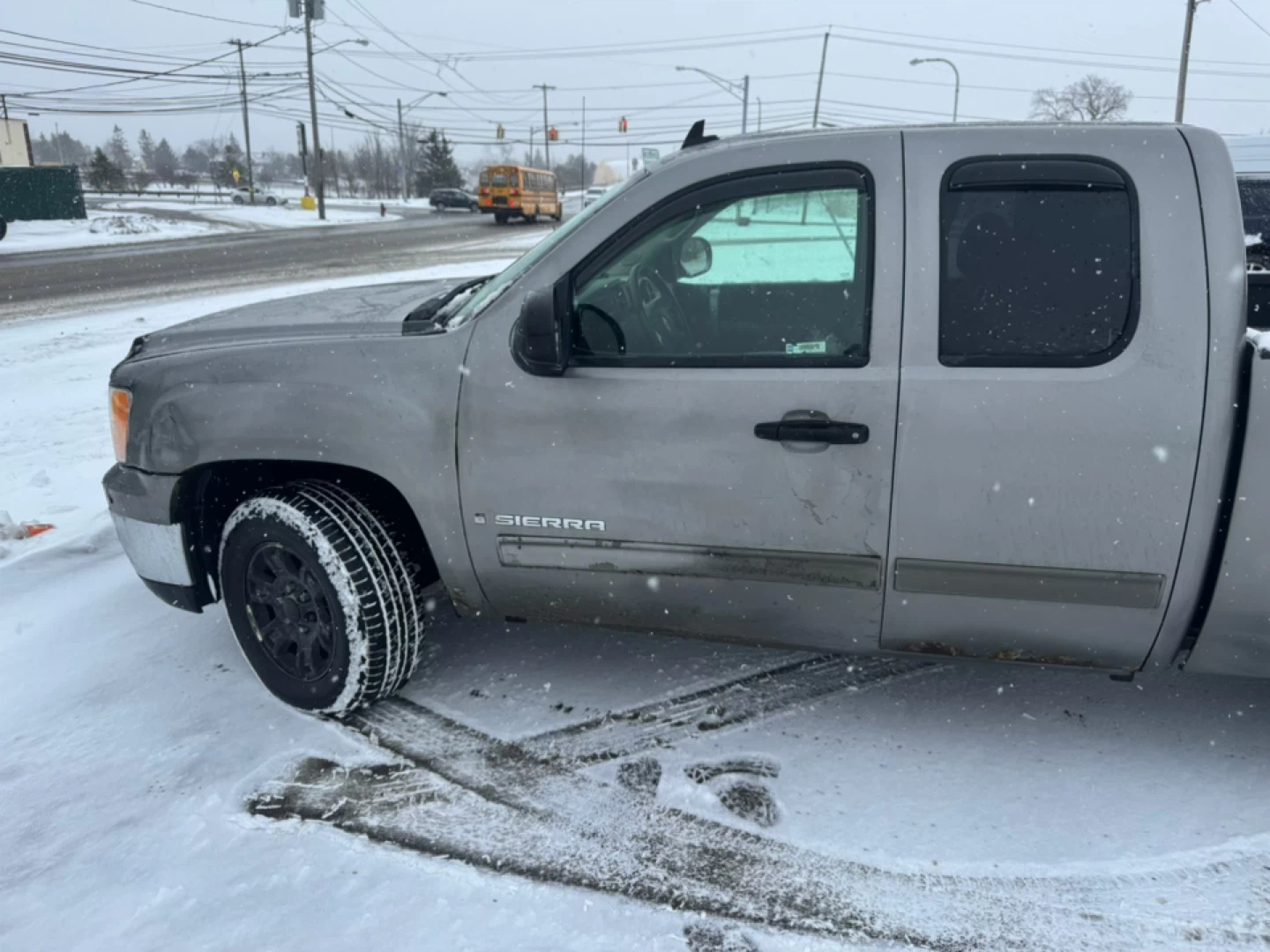 GMC Sierra 1500 Extended Cab SLE Pickup Truck - photo 3