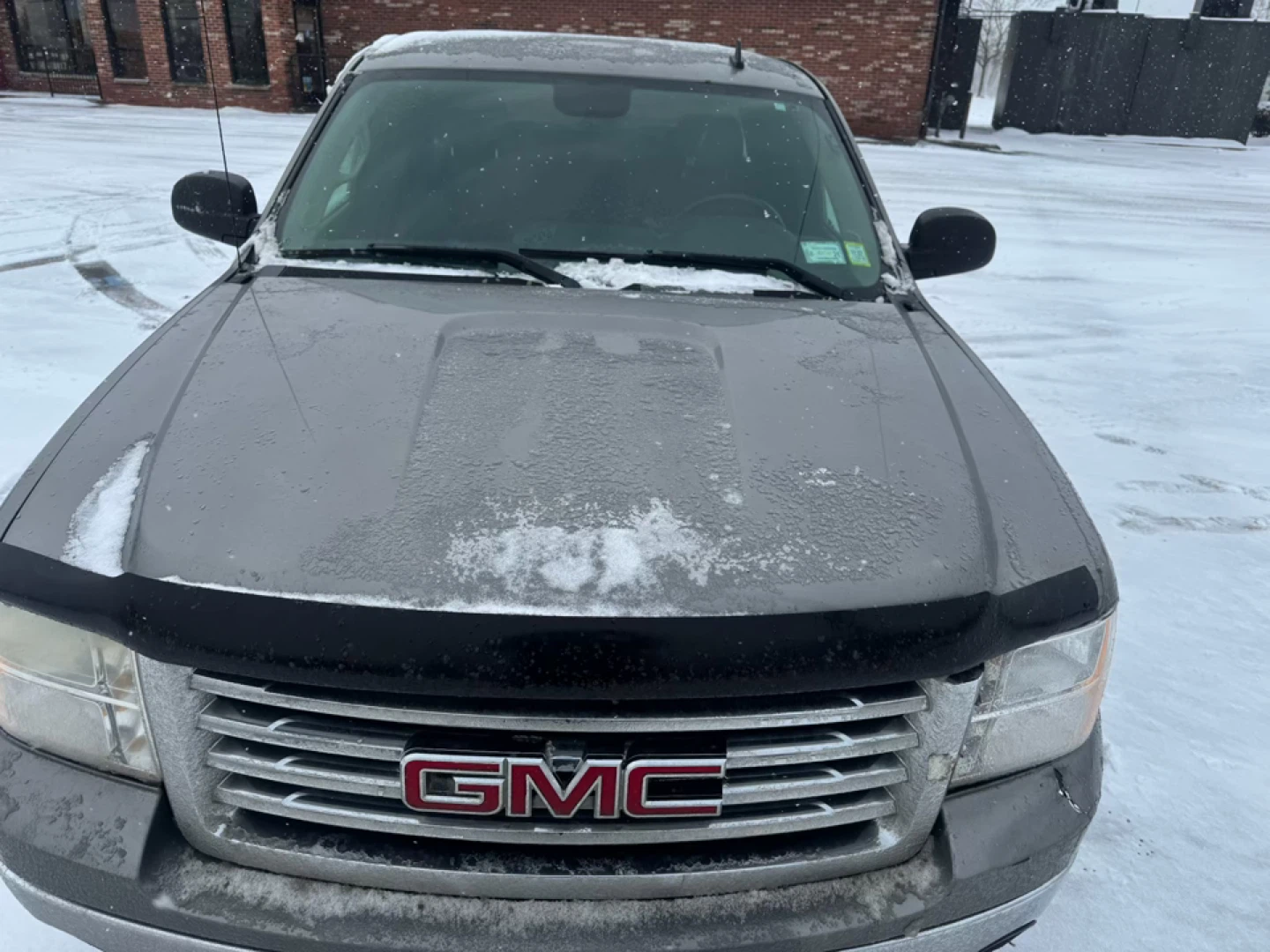GMC Sierra 1500 Extended Cab SLE Pickup Truck