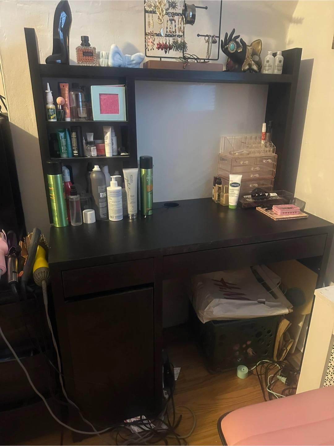 IKEA Micke desk with hutch. Black-brown - photo 2