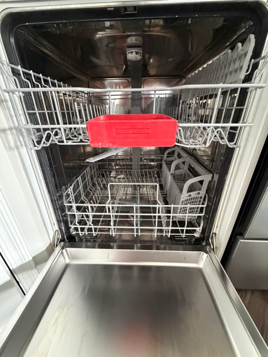 Kenmore White Dishwasher - photo 2