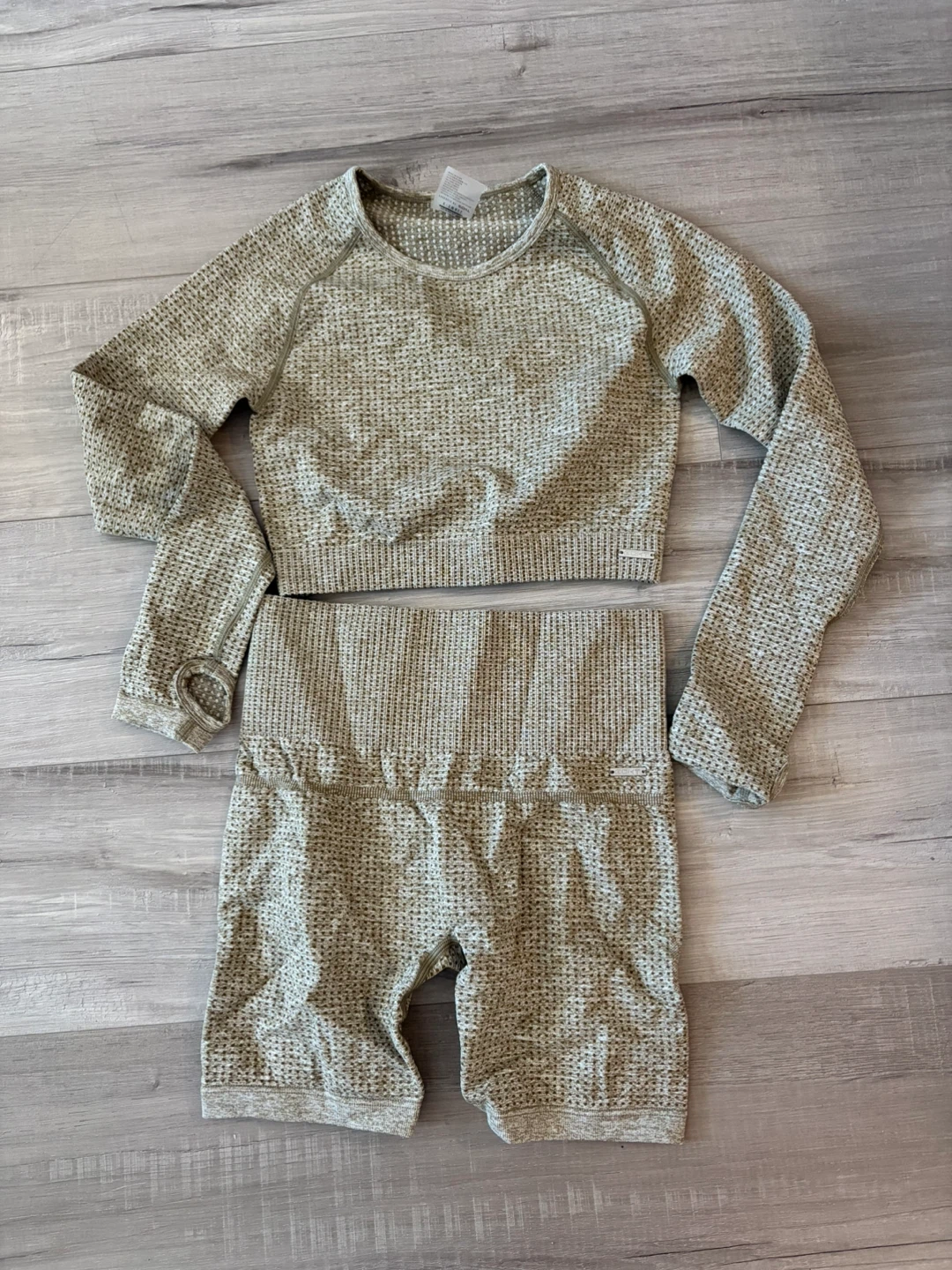 Echt Long Sleeve Crop Top & Shorts Set