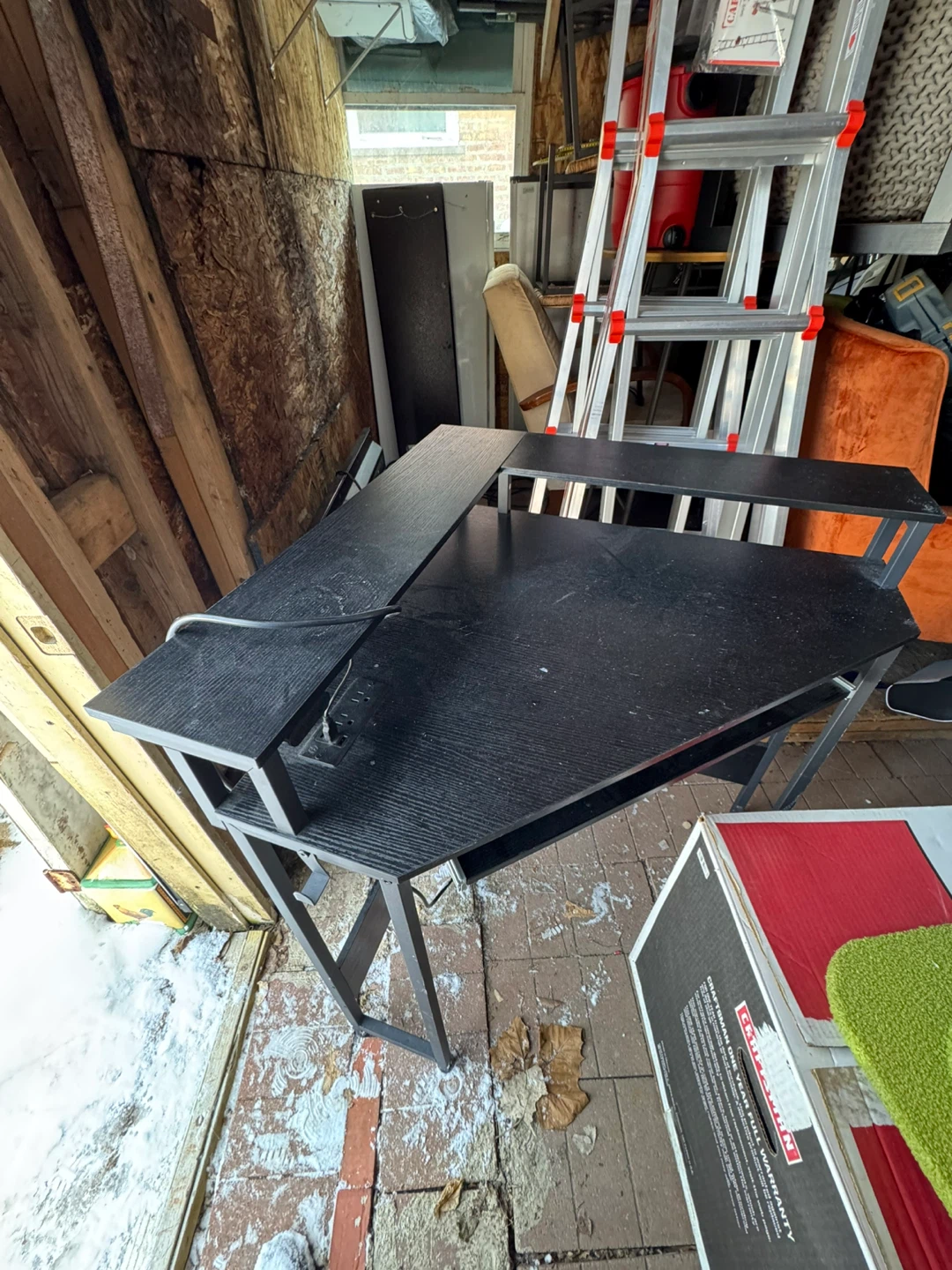 Black L-Shaped Computer Desk - photo 2