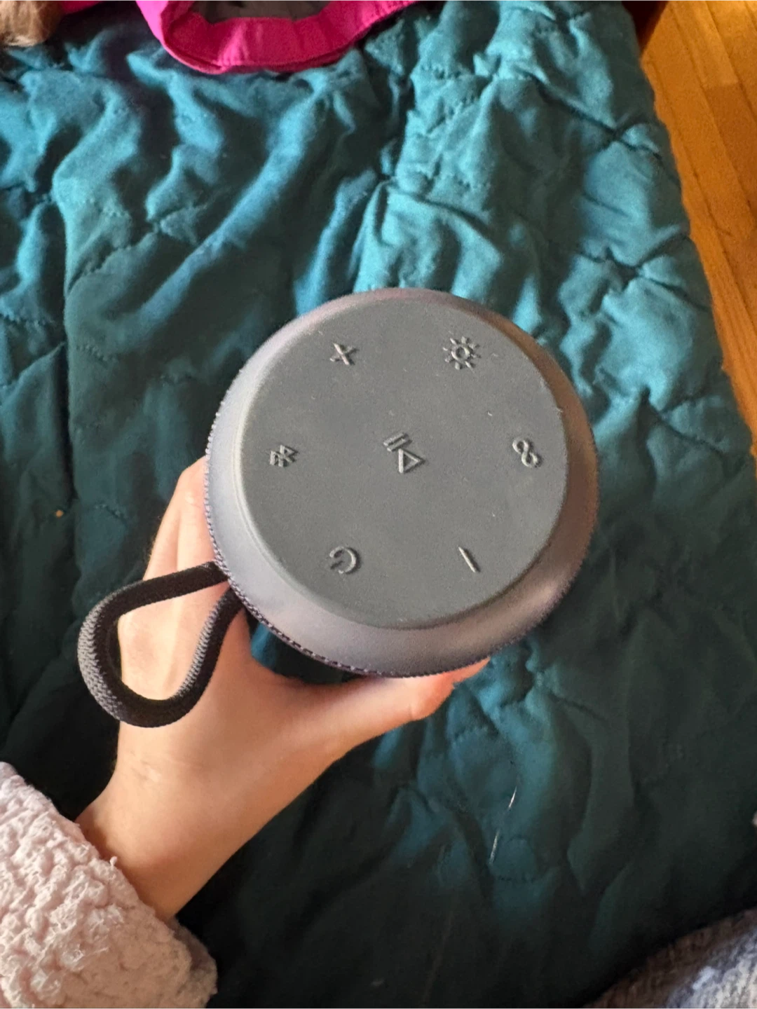 Onn. Large Rugged Speaker with LED Lighting - photo 3
