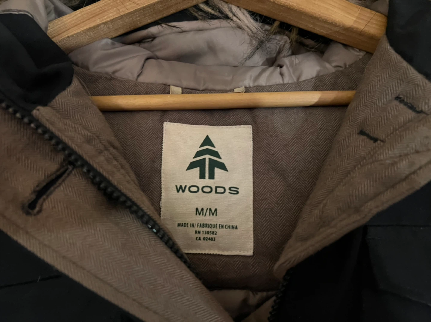 Woods Winter Parka - size Med - photo 3