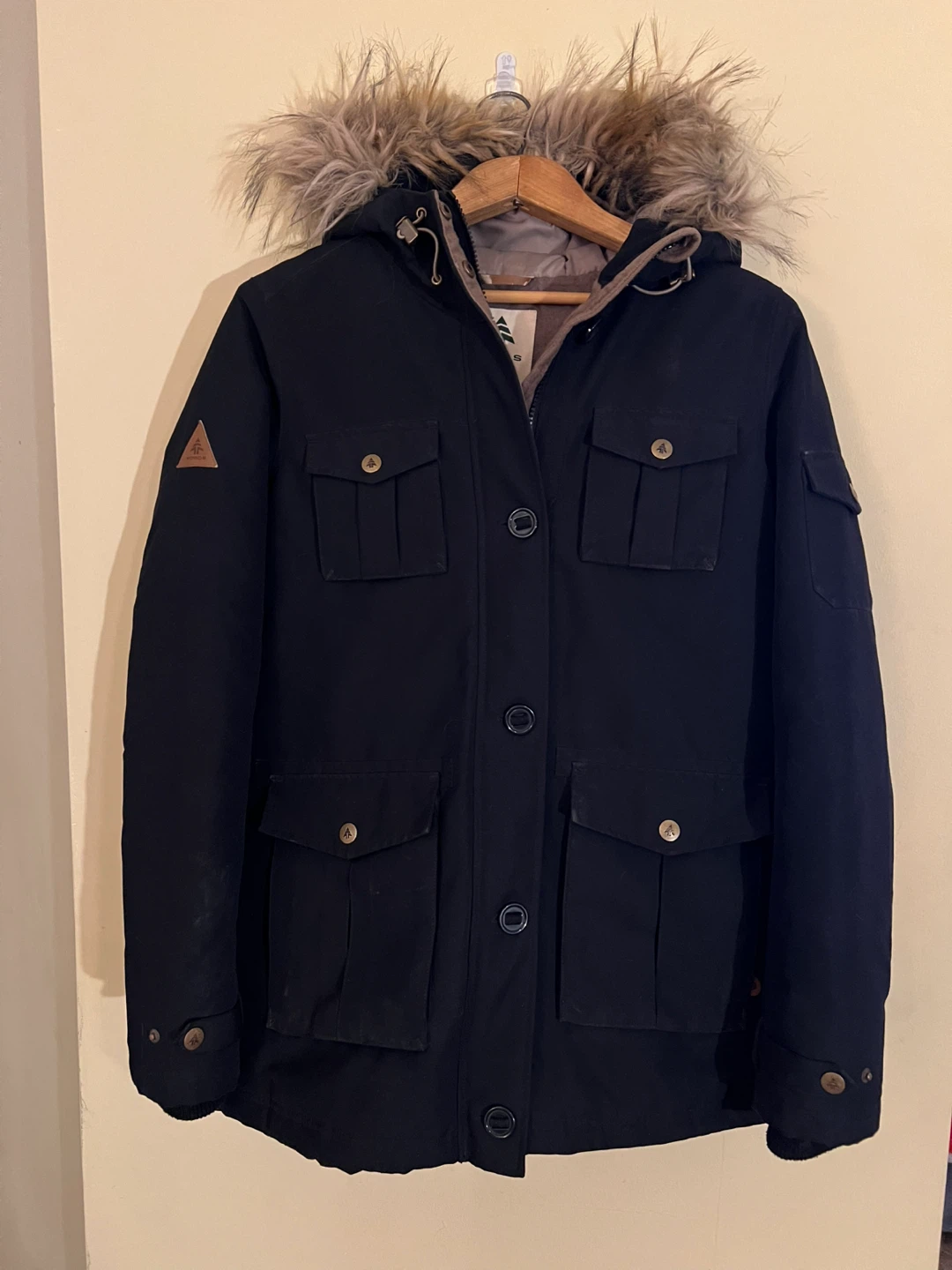 Woods Winter Parka - size Med - photo 2