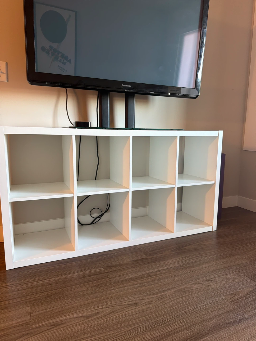 White Cube Storage Shelf Unit