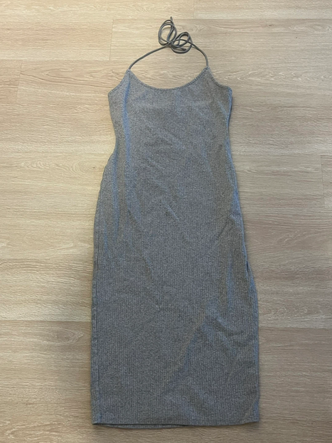 Grey Ribbed Halter Midi Dress size Medium