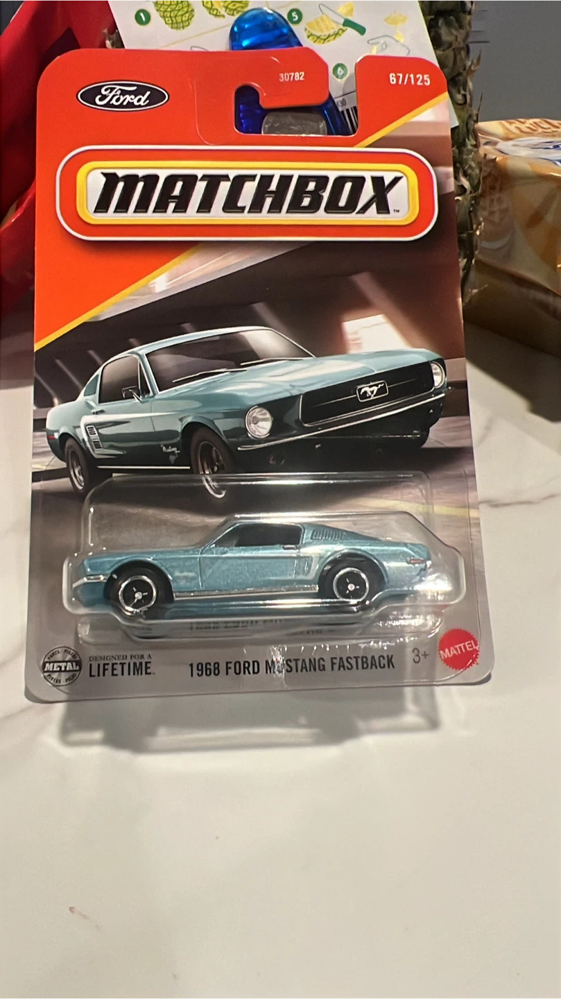 Matchbox 1968 Ford Mustang Fastback - photo 2