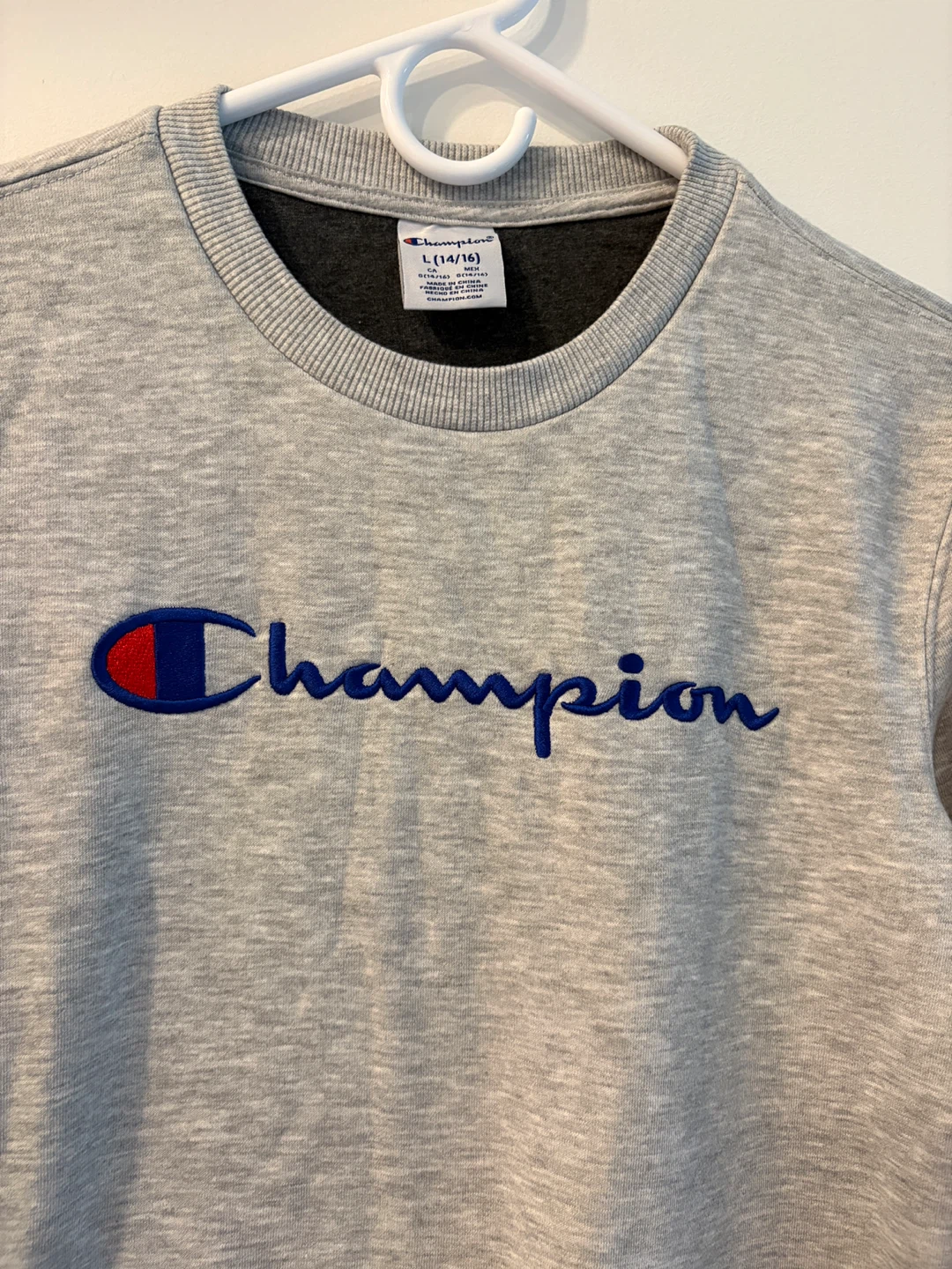 Champion Grey Crewneck Sweatshirt L(14/16) - photo 3