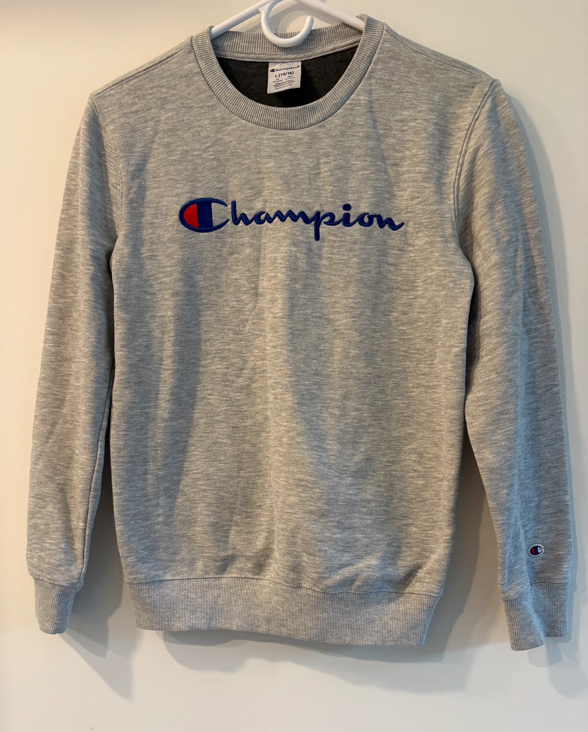 Champion Grey Crewneck Sweatshirt L(14/16)