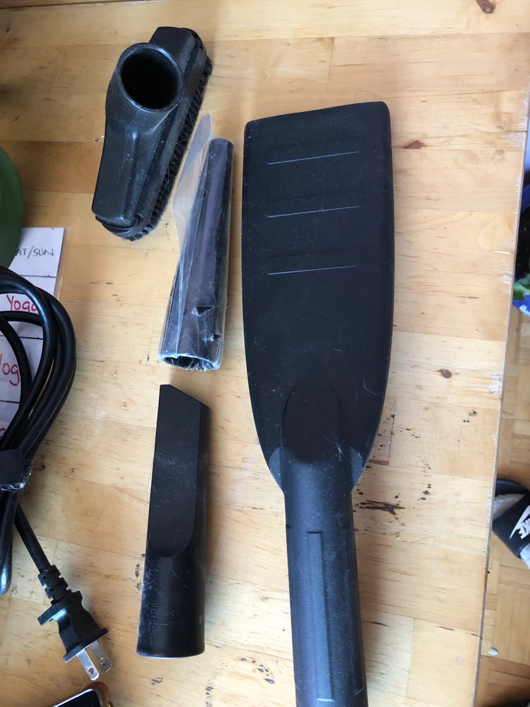 Mastervac 10L Wet/Dry Vacuum with Accessories - photo 2