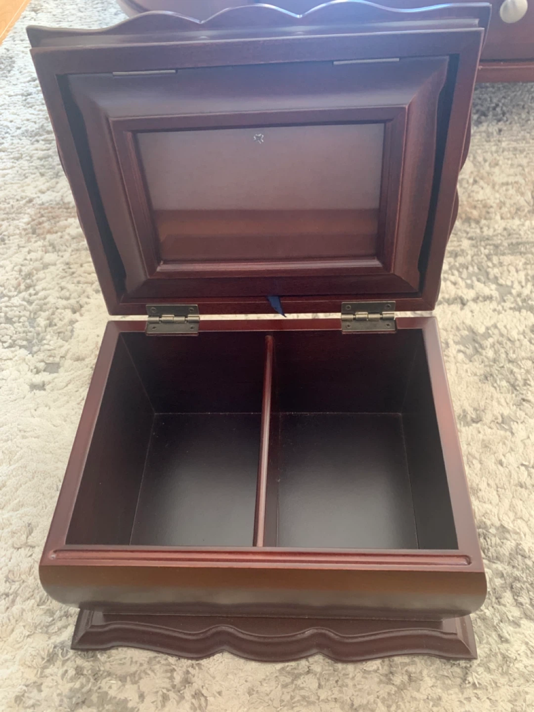 Dark Wood Jewellery Box - photo 3
