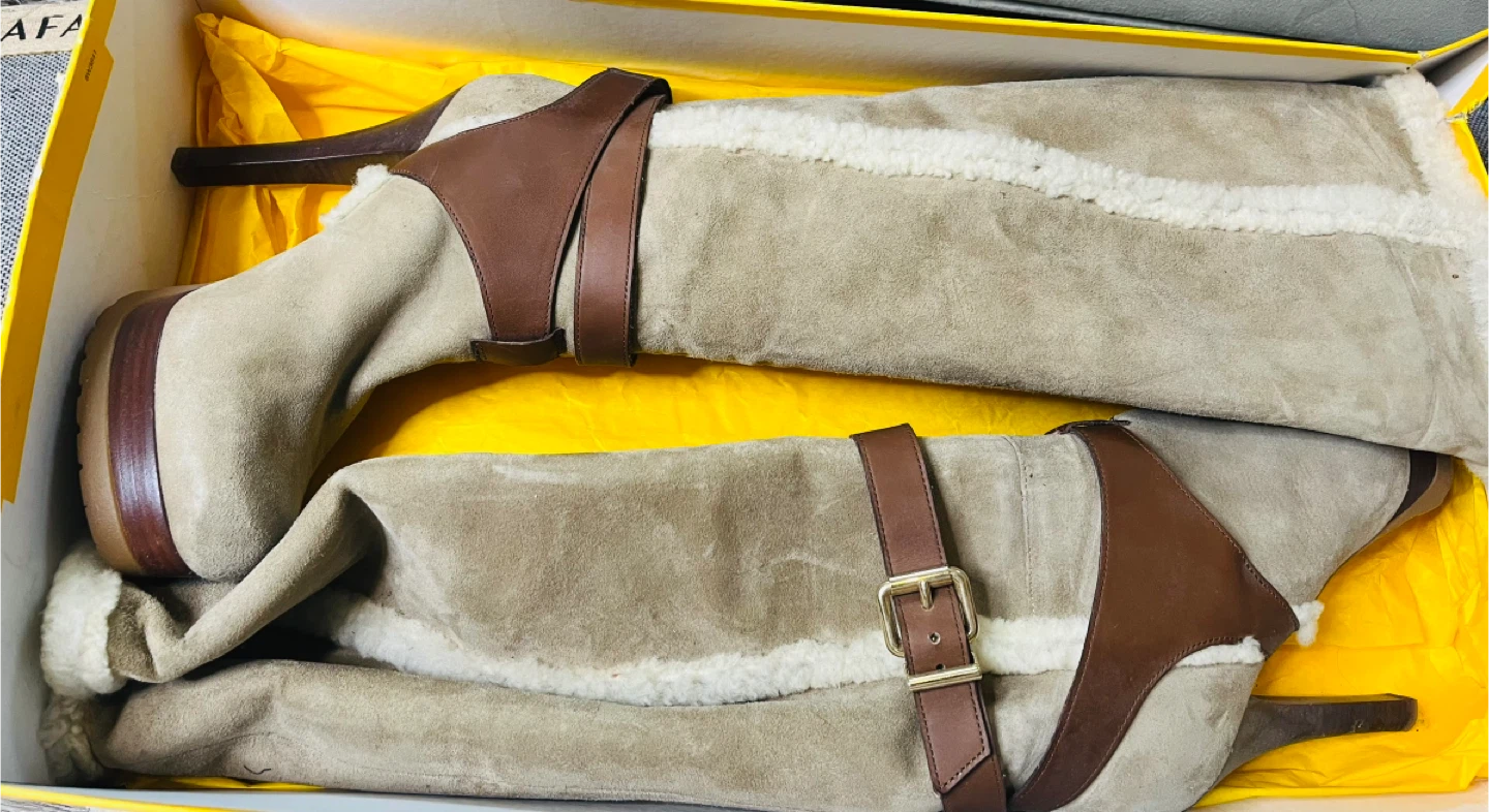 Fendi Suede Shearling Boots Size 38 - photo 5