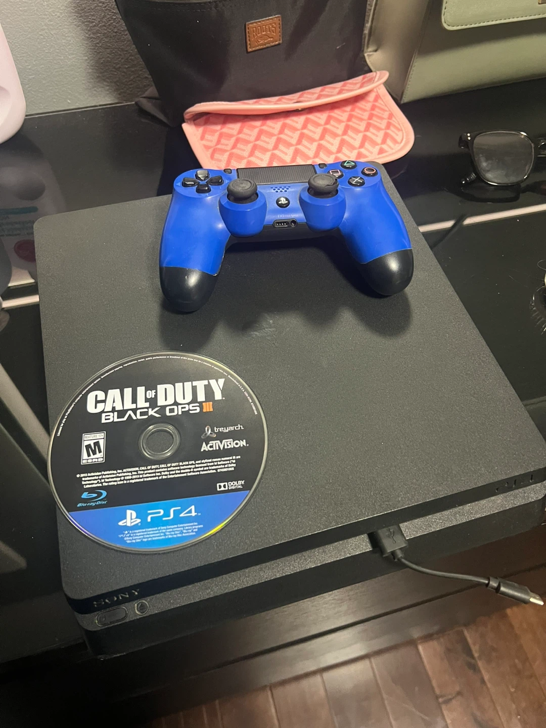 PS4 slim
