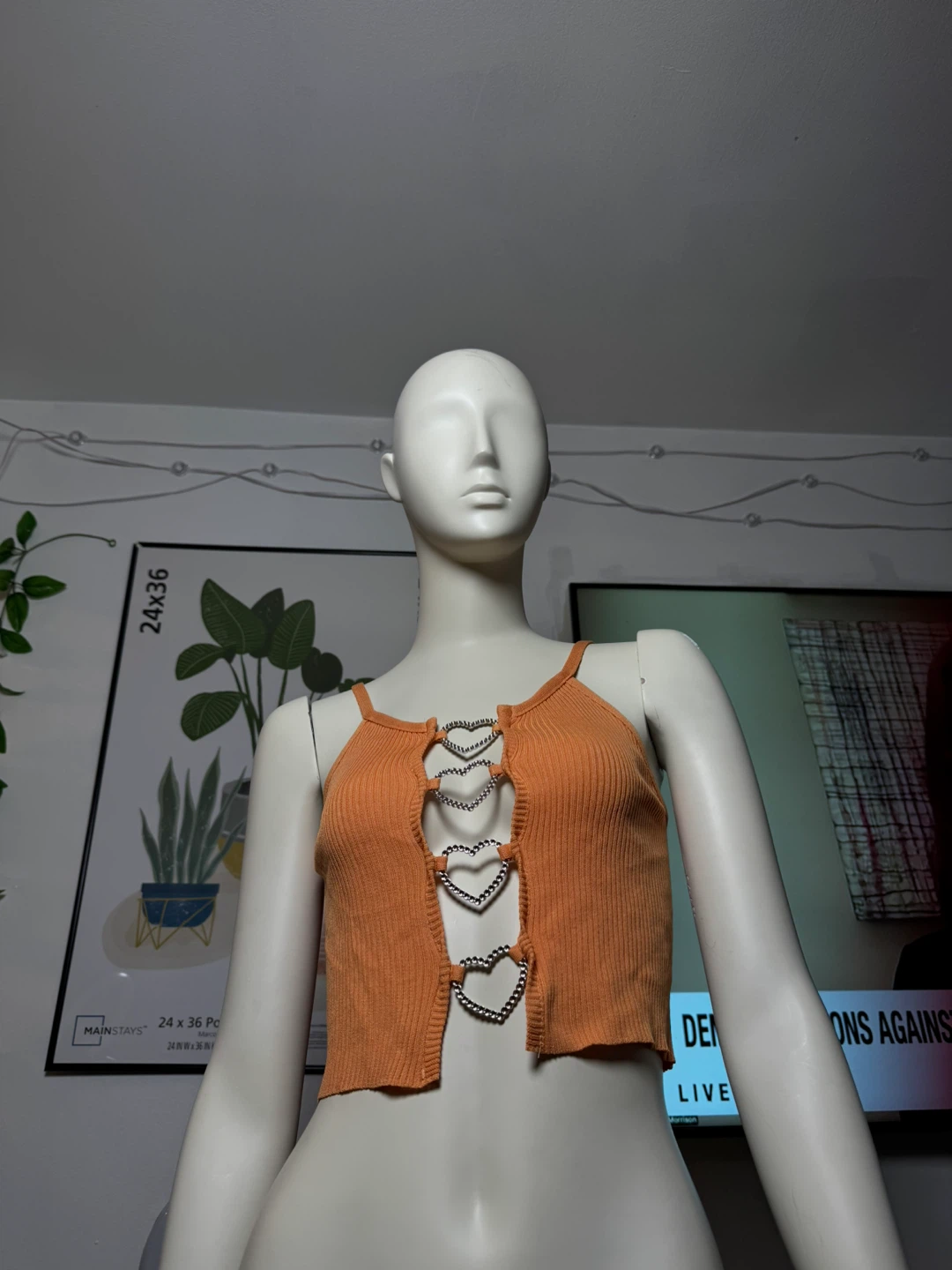Orange Ribbed Crop Top with Heart Chain Detail - photo 3