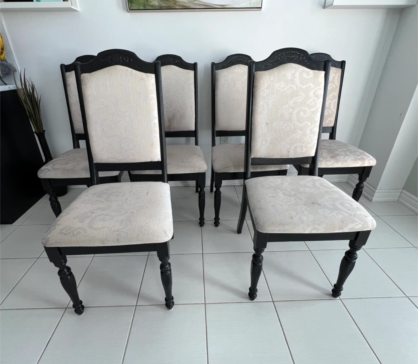 Solid Wooden Dining Chair with Cushion