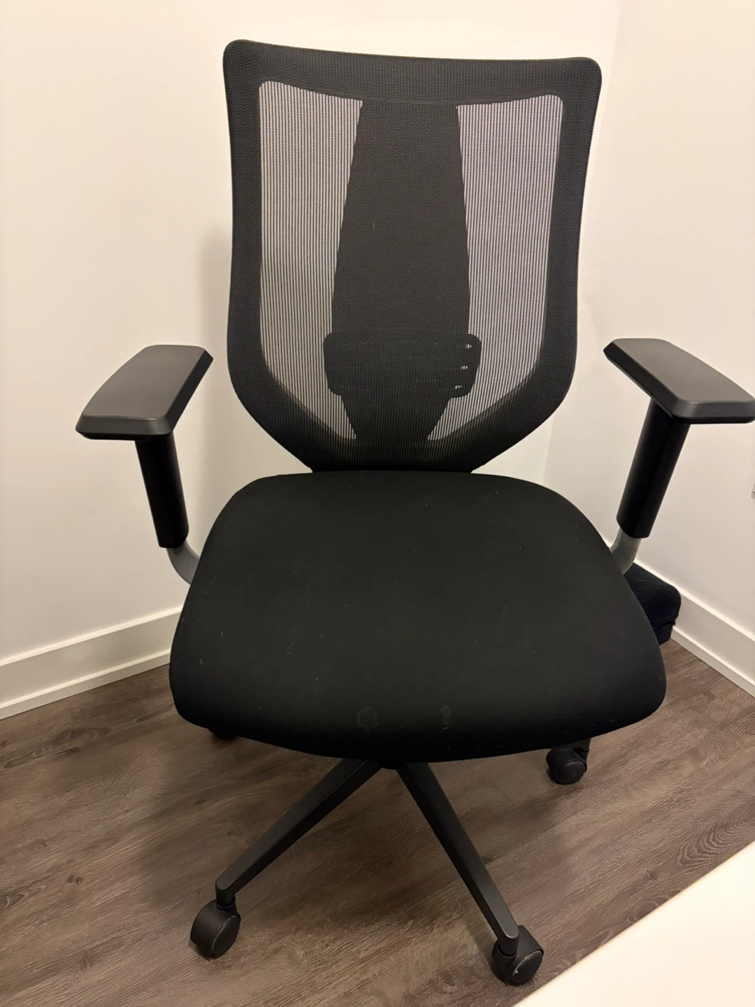 Moving sale ❗️Black Mesh Office Chair