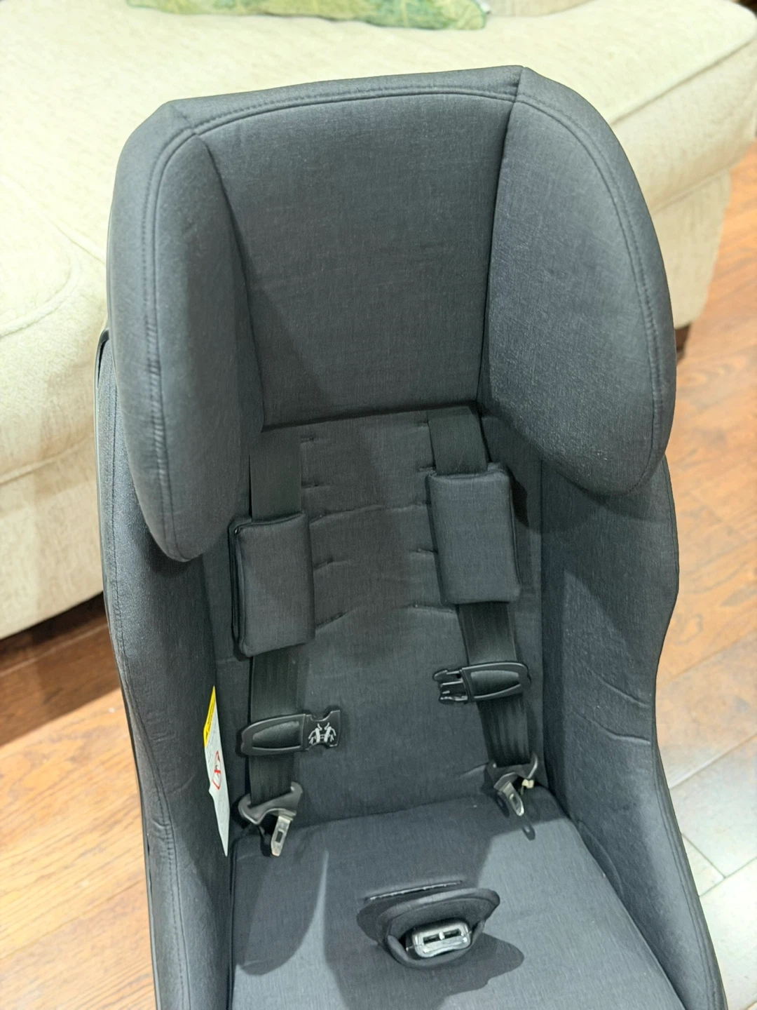 Clek Foonf Mammoth Convertible Car Seat - photo 3