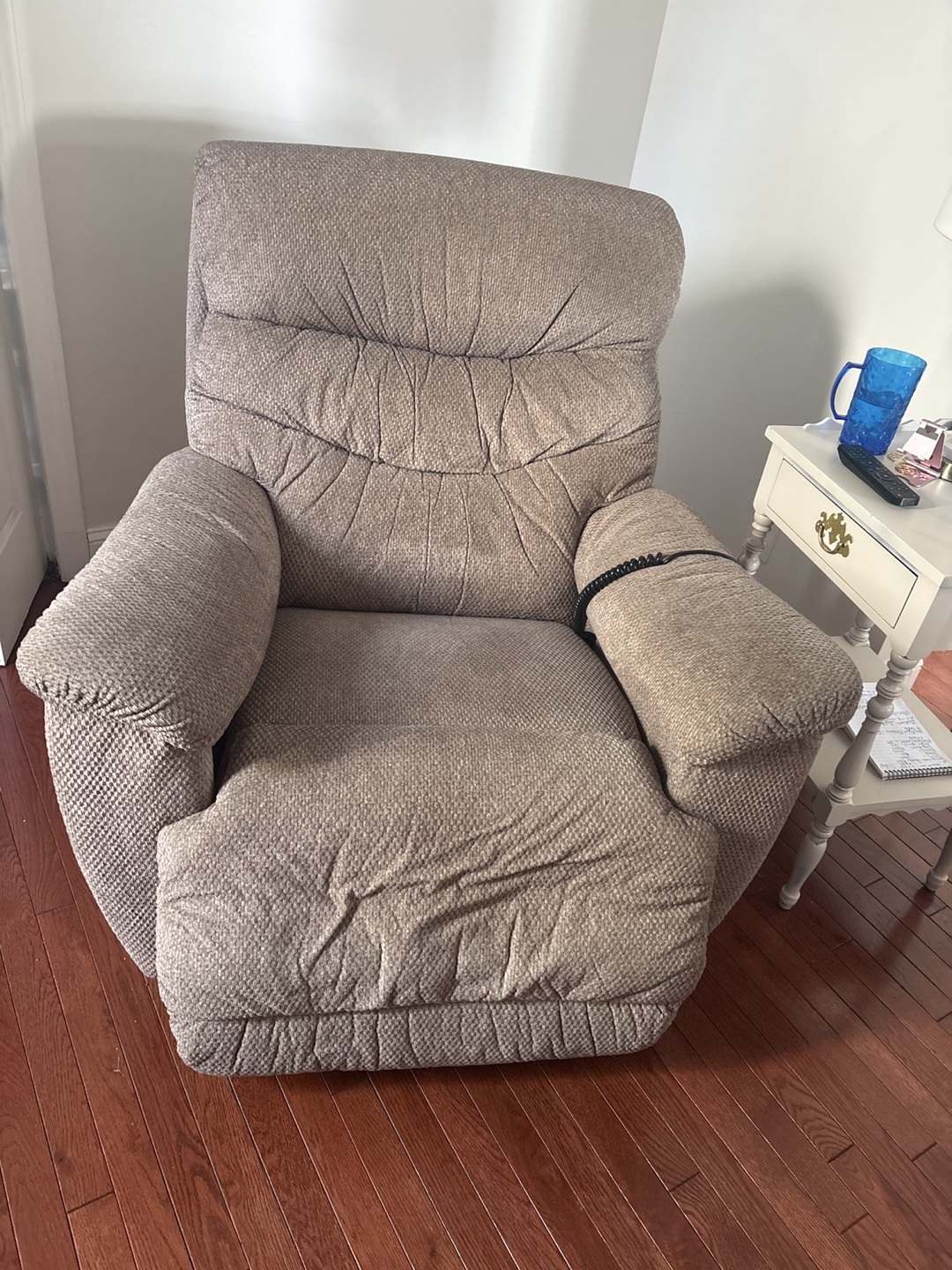 Comfortable Recliner Chair - Beige Fabric
