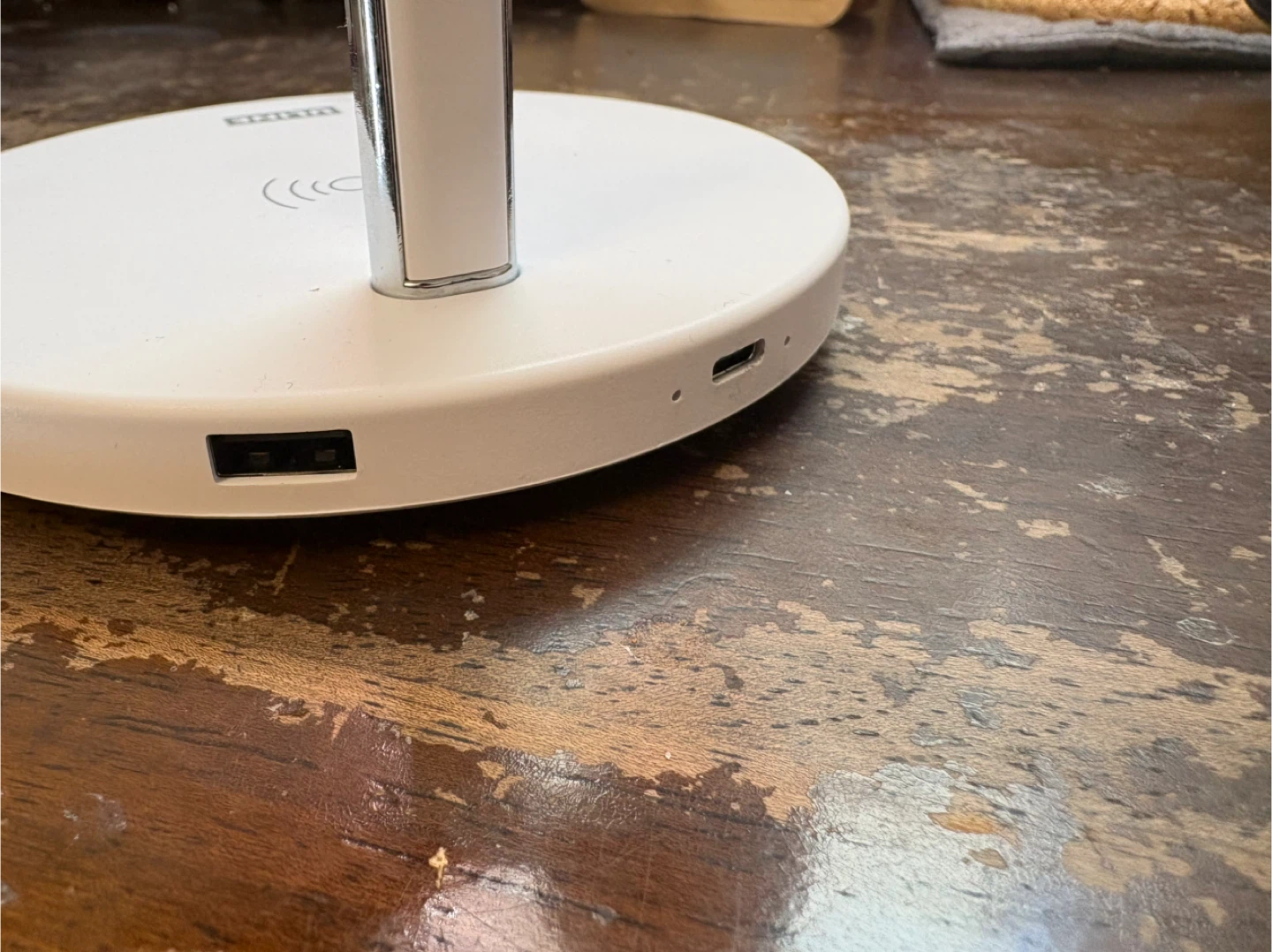 3 in 1 MagSafe Qi2 Charger Uline - photo 3