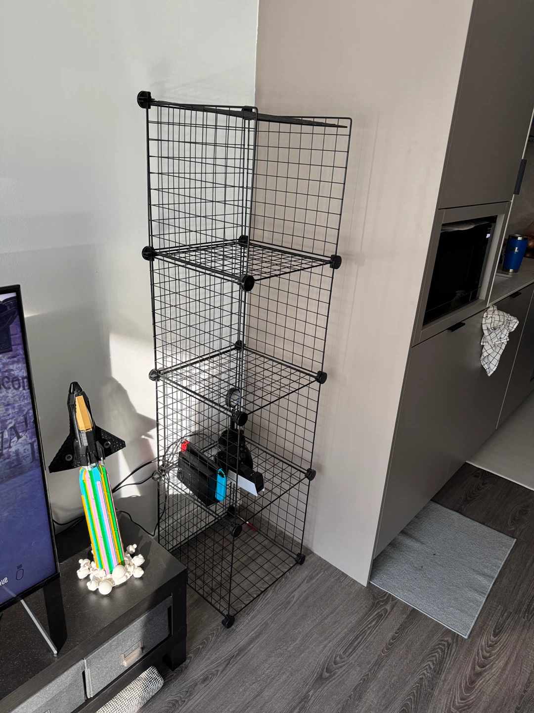 Wire Grid Storage Shelf Unit - photo 2
