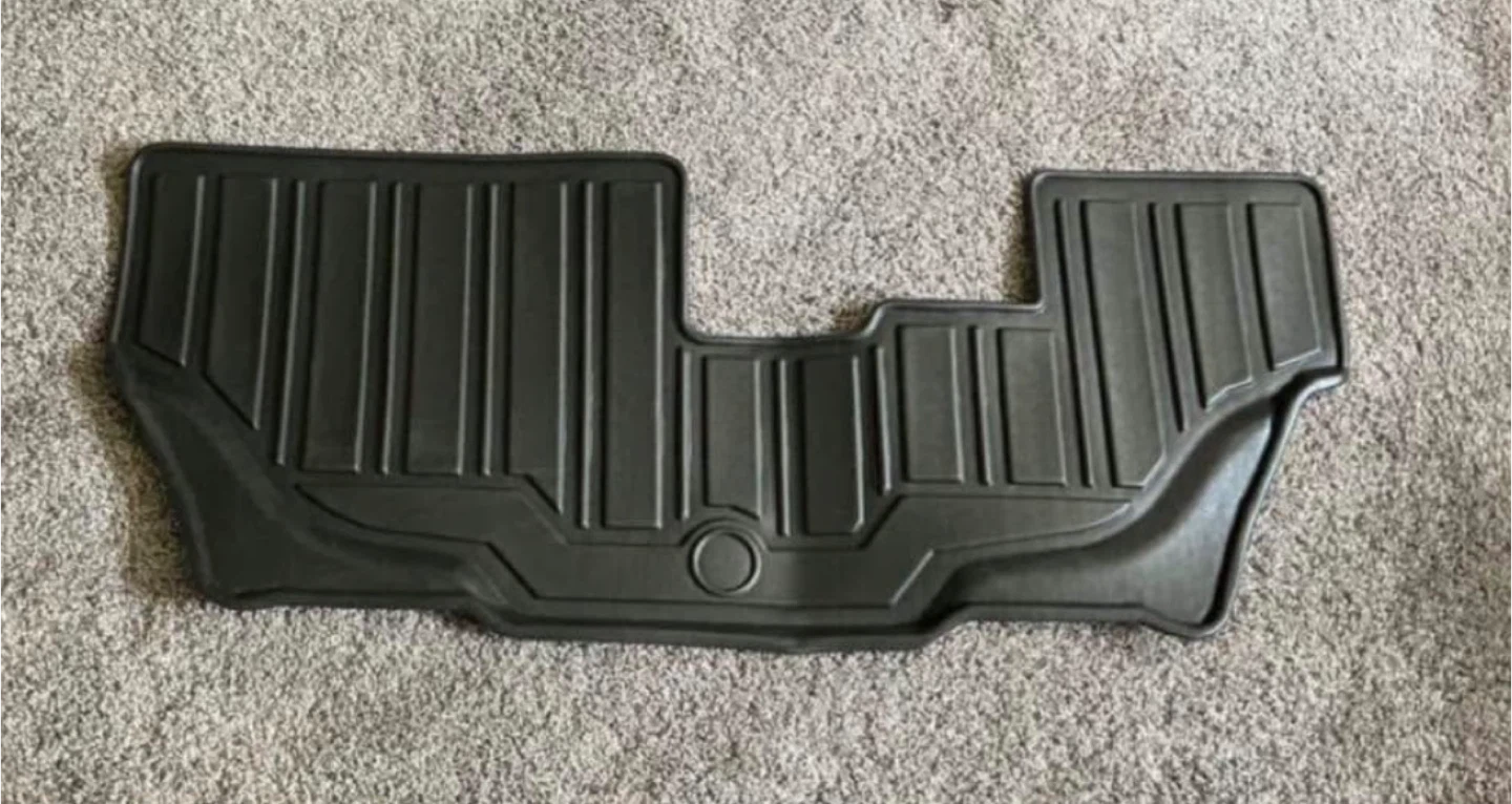 New in box BMW X7 7 Seat All Weather Floor Liners 2019-25 - photo 4