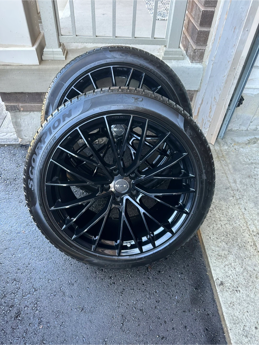 22” ASTON MARTIN DBX - photo 2
