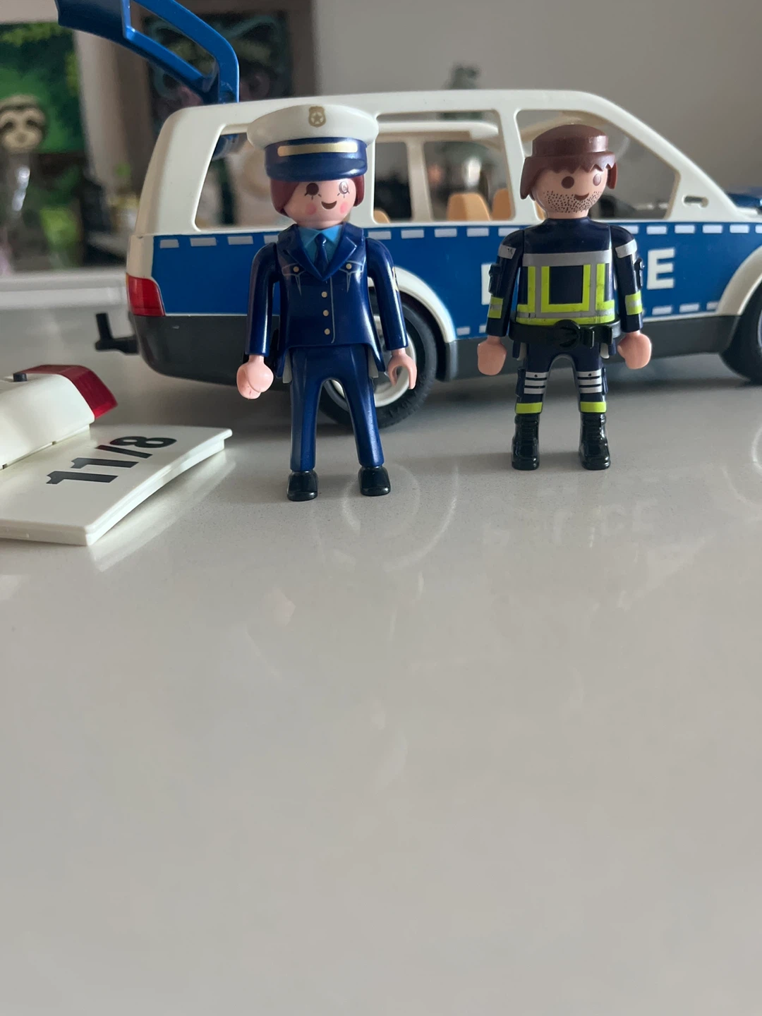 Playmobil Police Car with Figures - photo 2