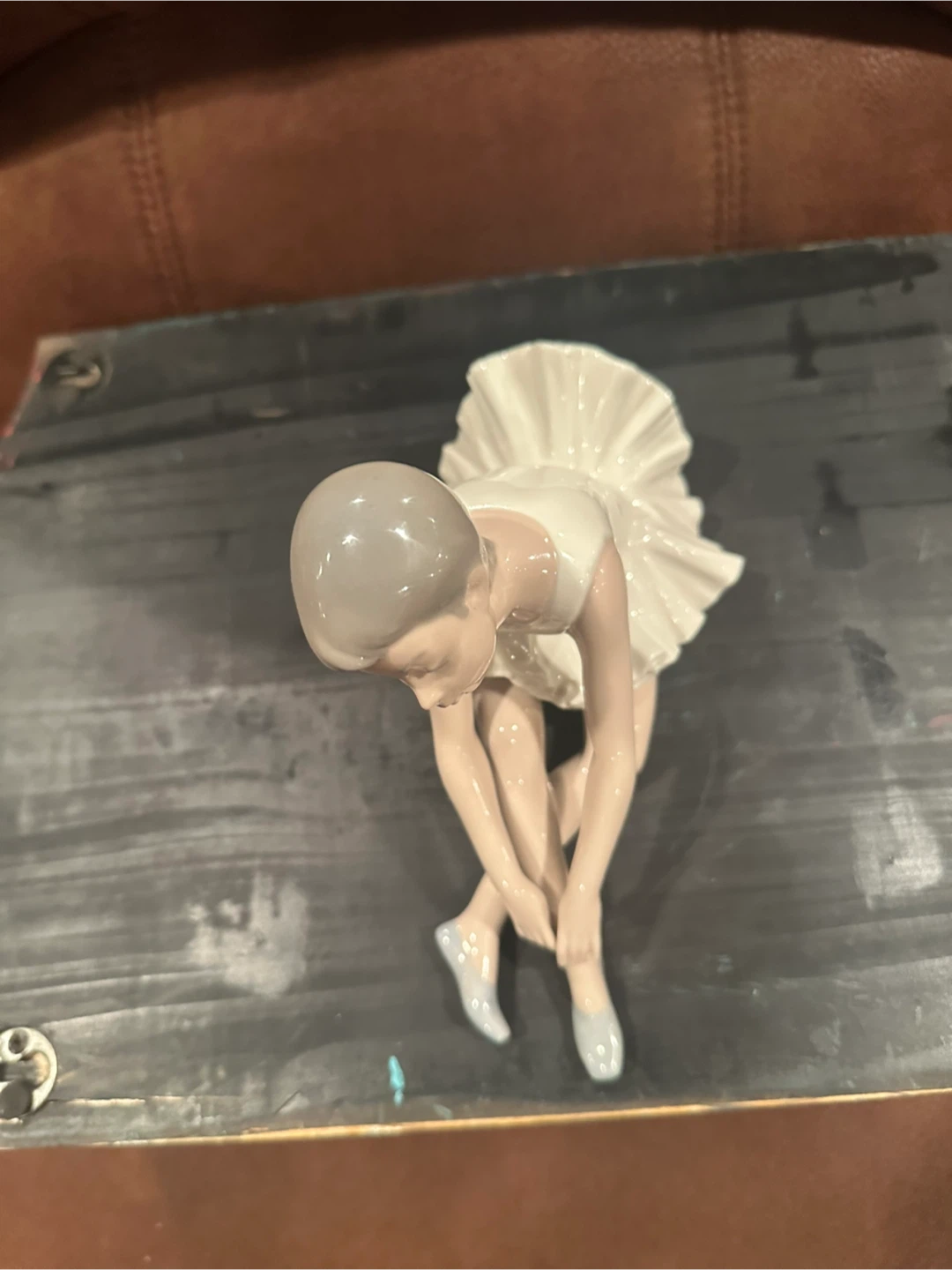 Lladró porcelain figurine, known as "Seated Ballerina" # 0147. - photo 4