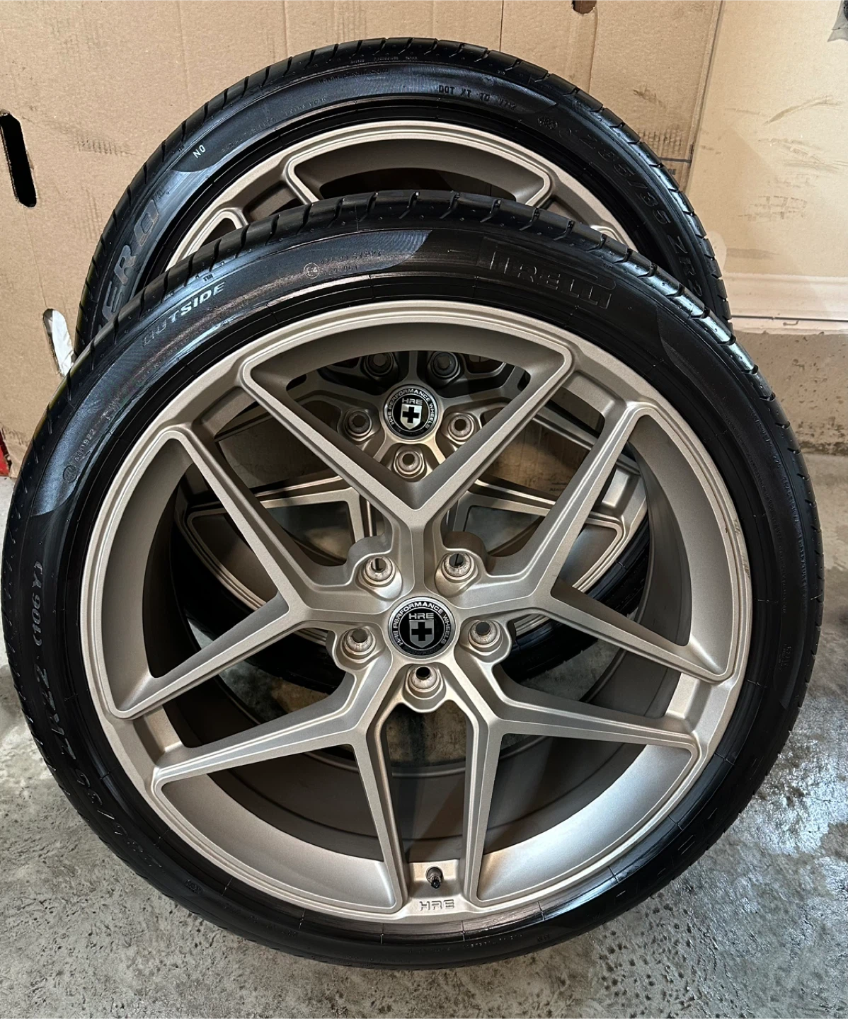 22” HRE STAGGERED RIMS/ PIRELLI TIRES 98% - photo 2