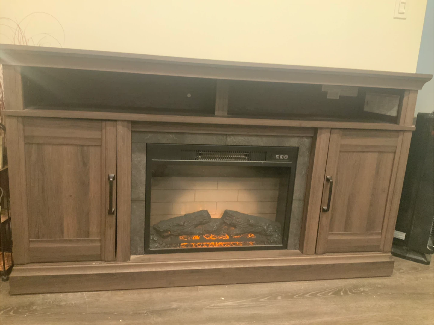 Fireplace Console/Tv Stand