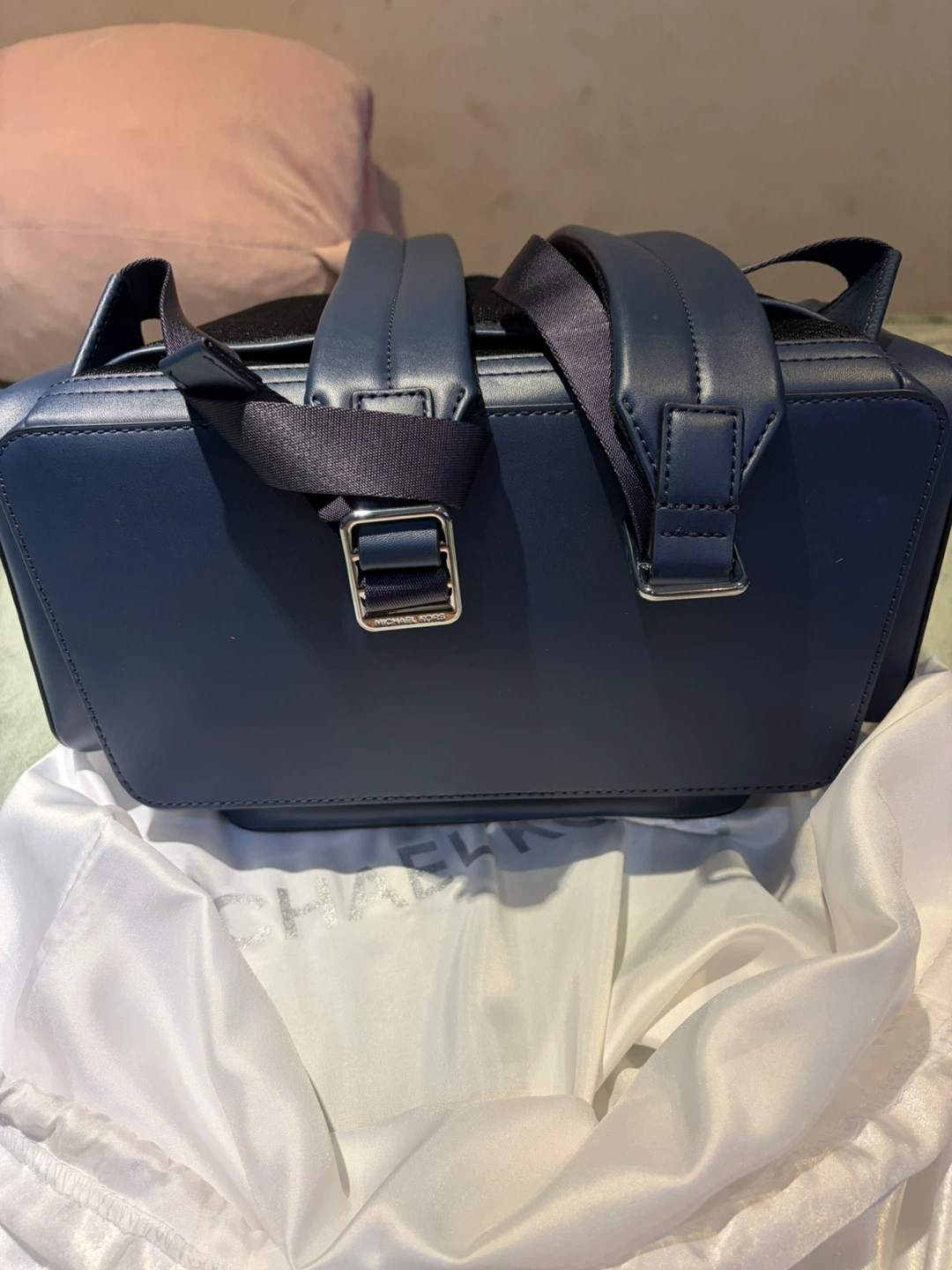 NWT Michael Kors Men’s Cooper Flap Backpack – Navy Blue Leather - photo 3