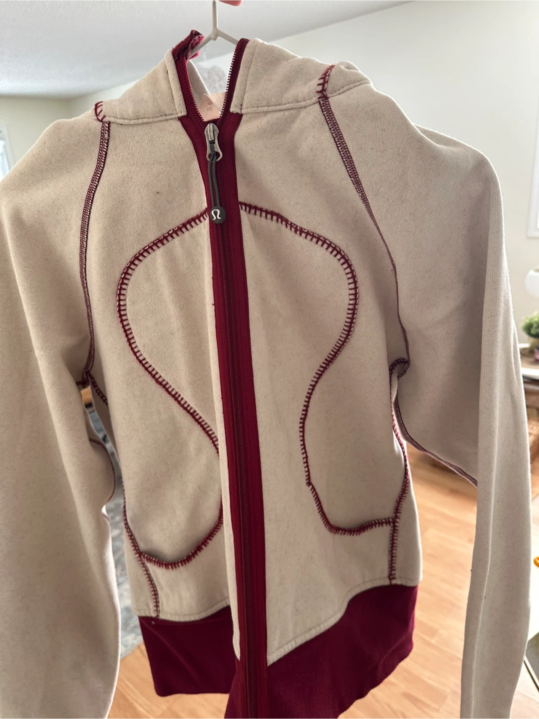 Lululemon Athletica Hoodie Size 10