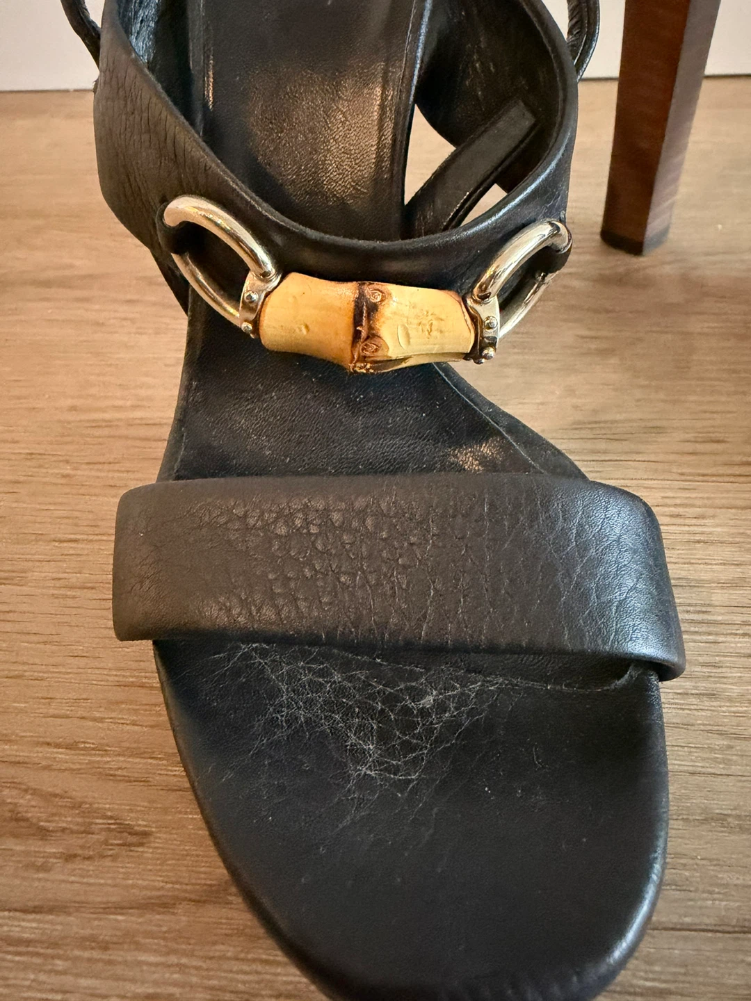 Gucci Black Leather Bamboo Accent Heeled Sandals Size 36.5 - photo 2