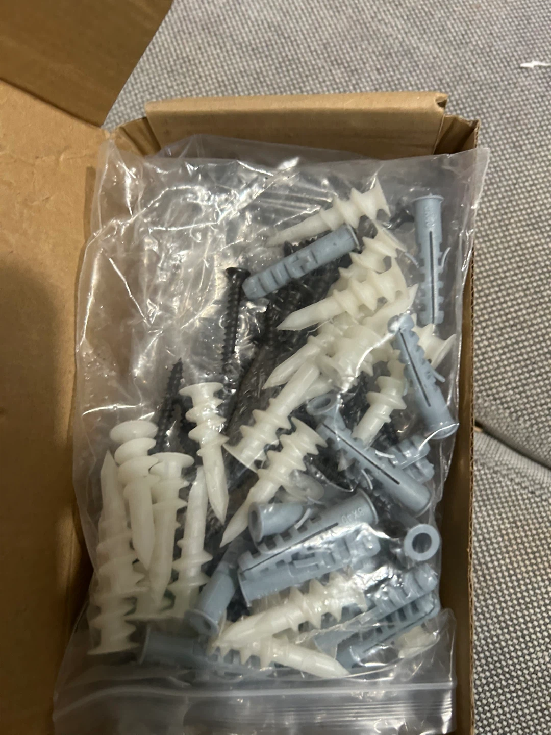 WEKIS 6 Inch Shelf Brackets (6 pcs set) - photo 2