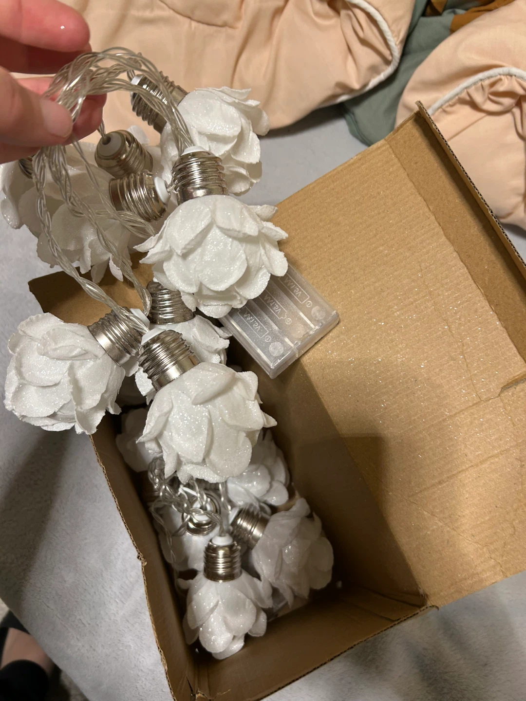 White Rose String Lights - photo 3