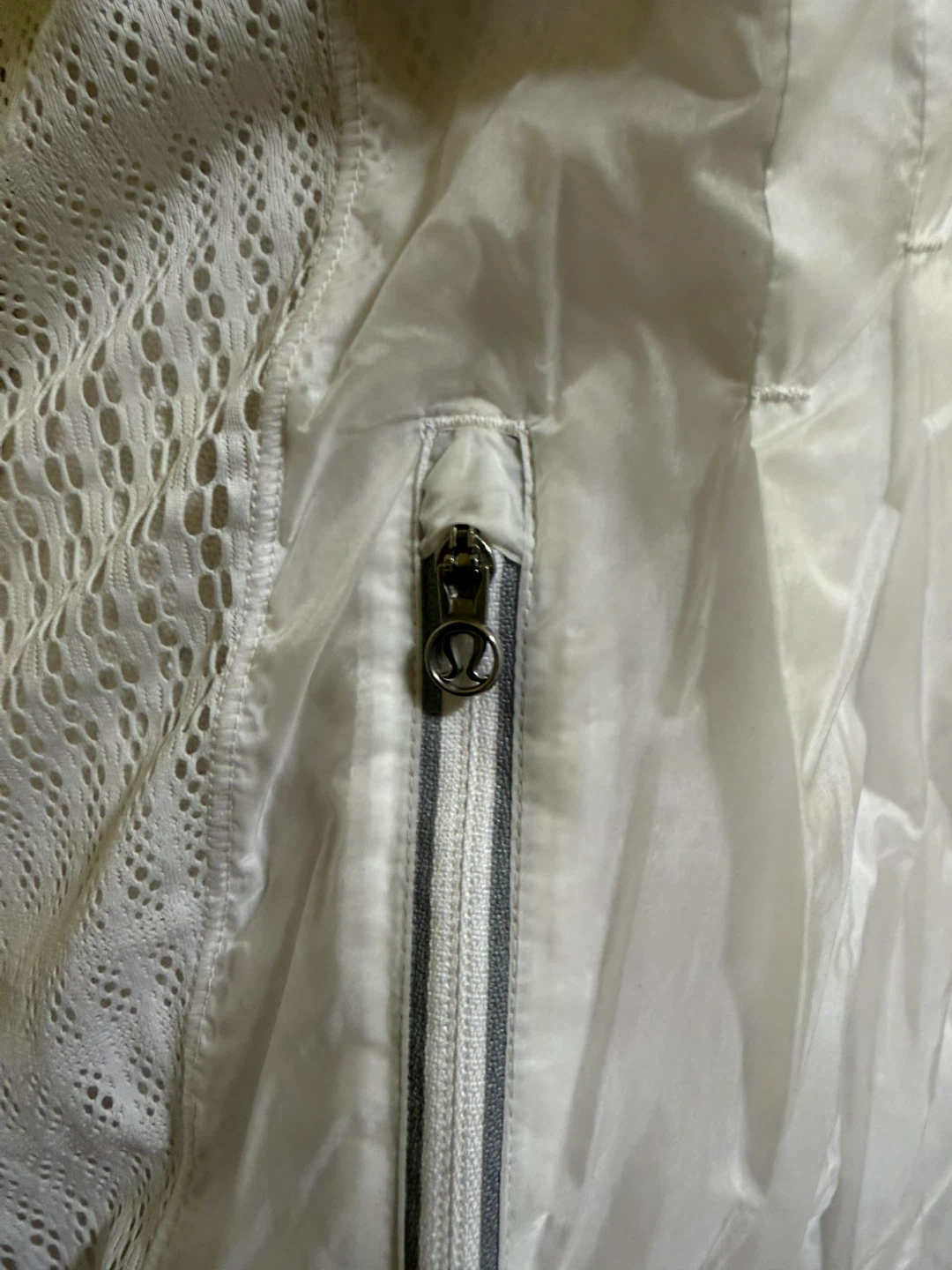 Lululemon RUN Wild Jacket - photo 4