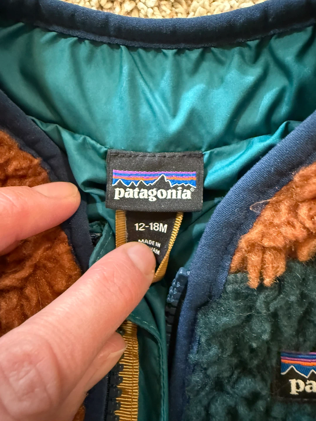 Patagonia Fleece Jacket 12-18M - photo 2