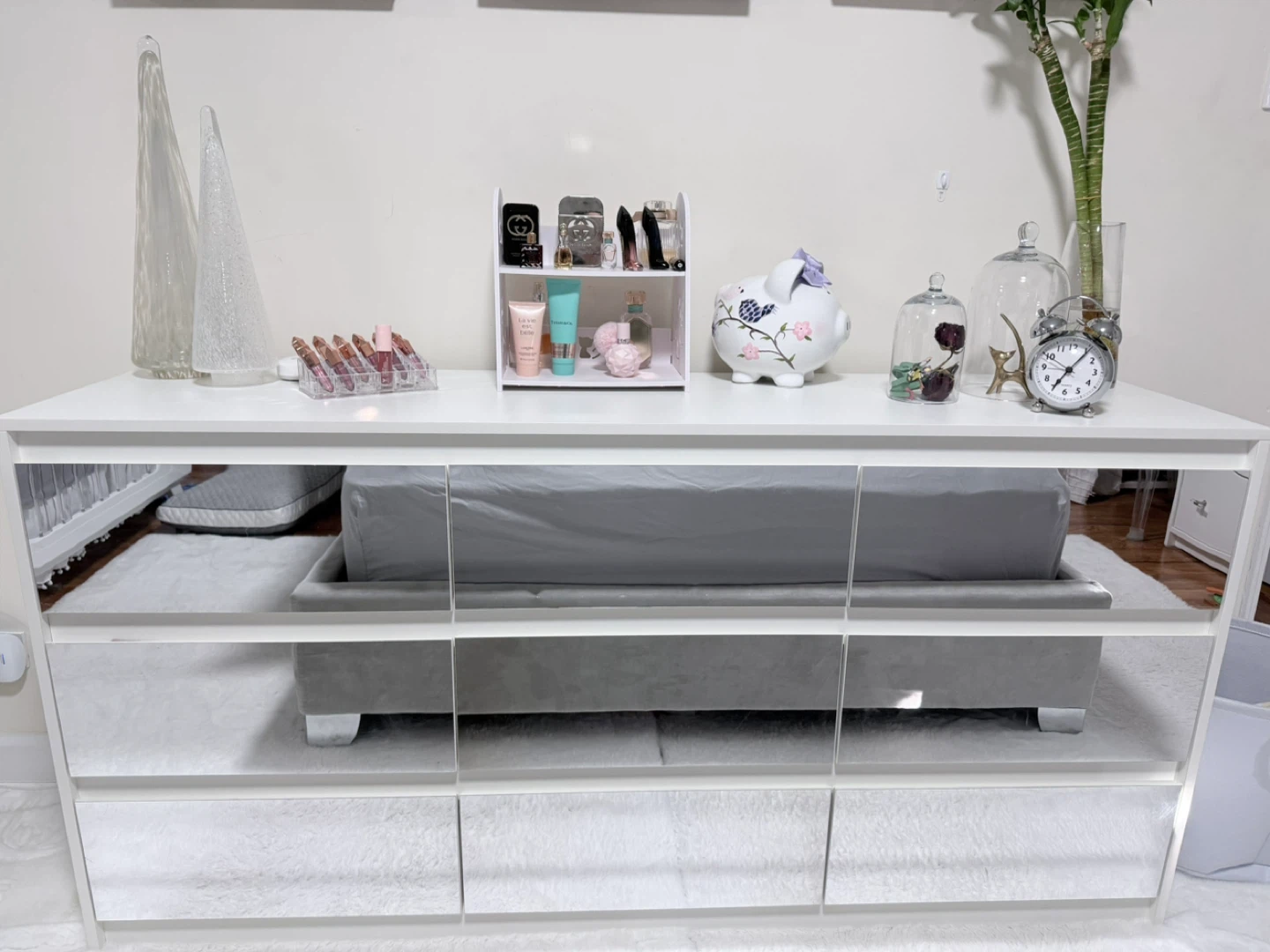White Dresser with Mirrored Drawer Fronts