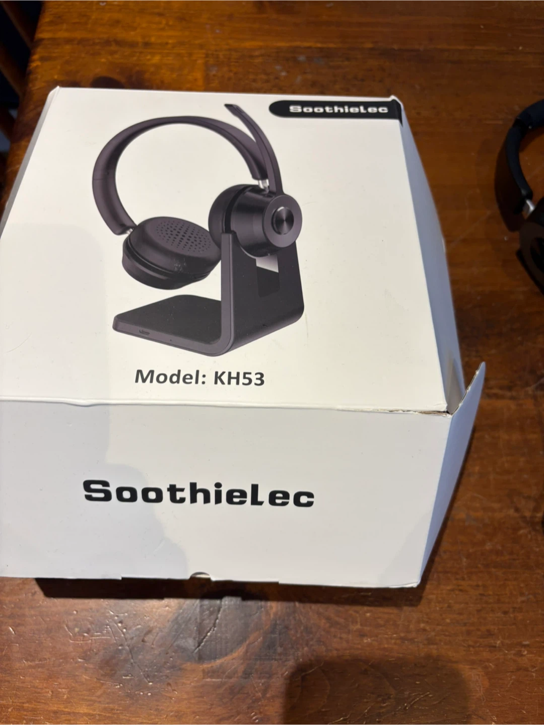Soothielec KH53 Headphones with Stand