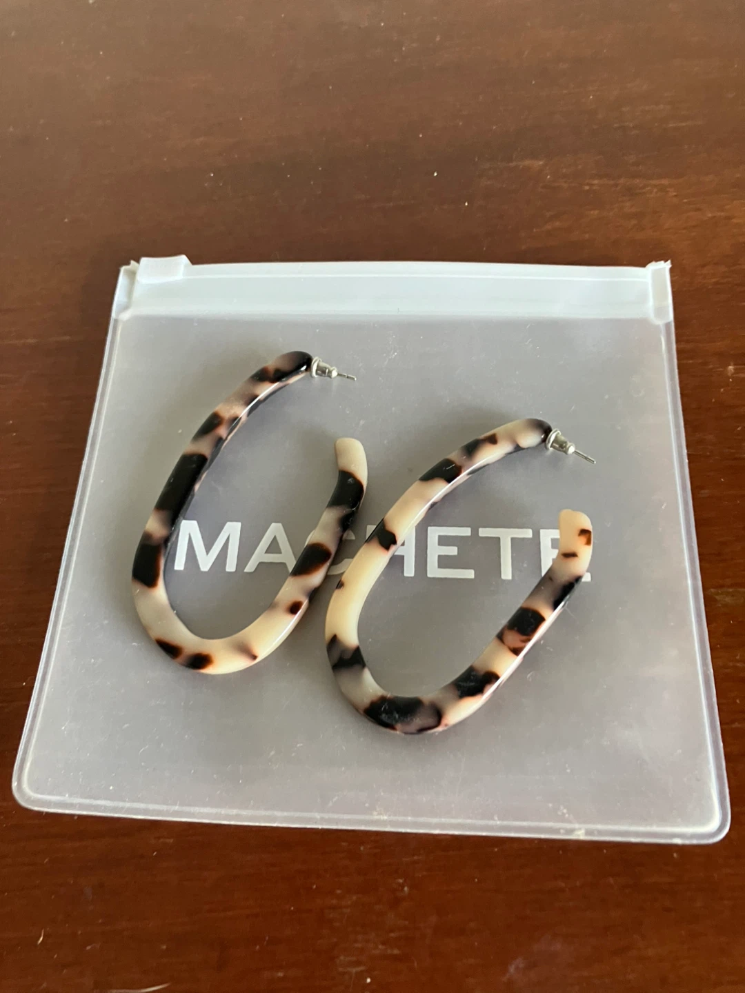 Machete Tortoise Shell Hoop Earrings