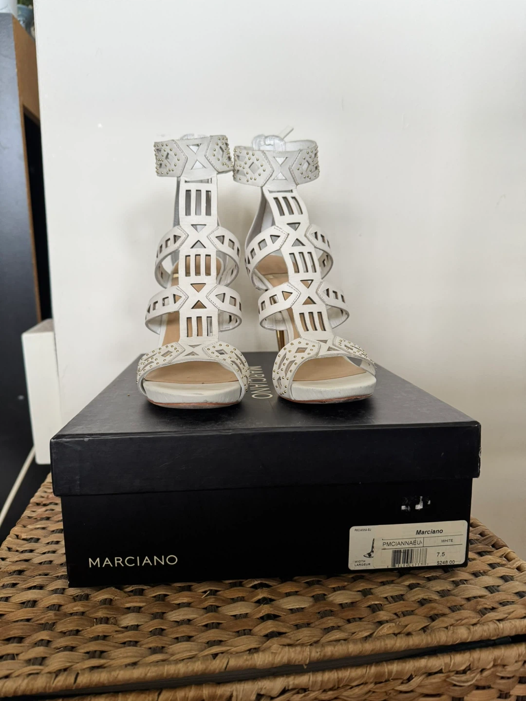 Marciano White Leather Strappy Heeled Sandals Size 7.5 - photo 3