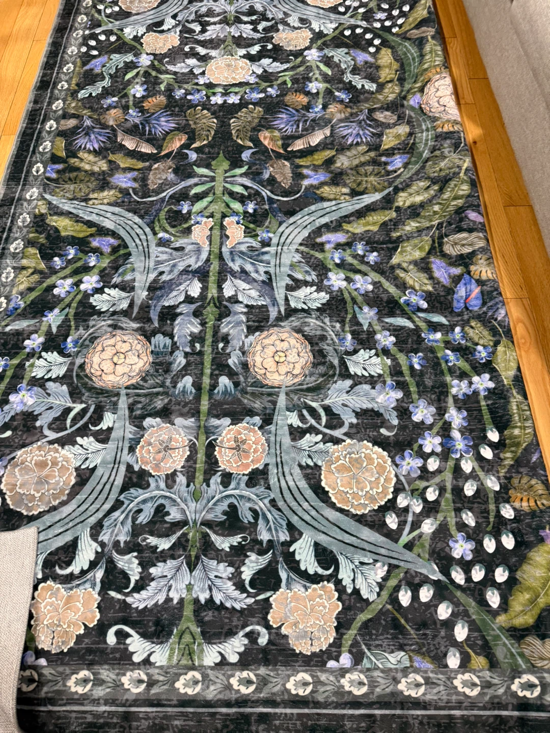 AMTQVO 8x10 Washable Area Rug - Black Boho Floral Vintage Accent - photo 3