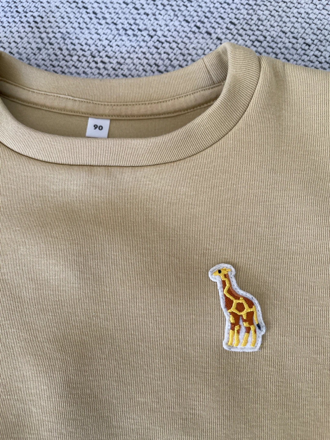 Muji Kids Crewneck Sweatshirt with Giraffe Patch - Size 90 - photo 2