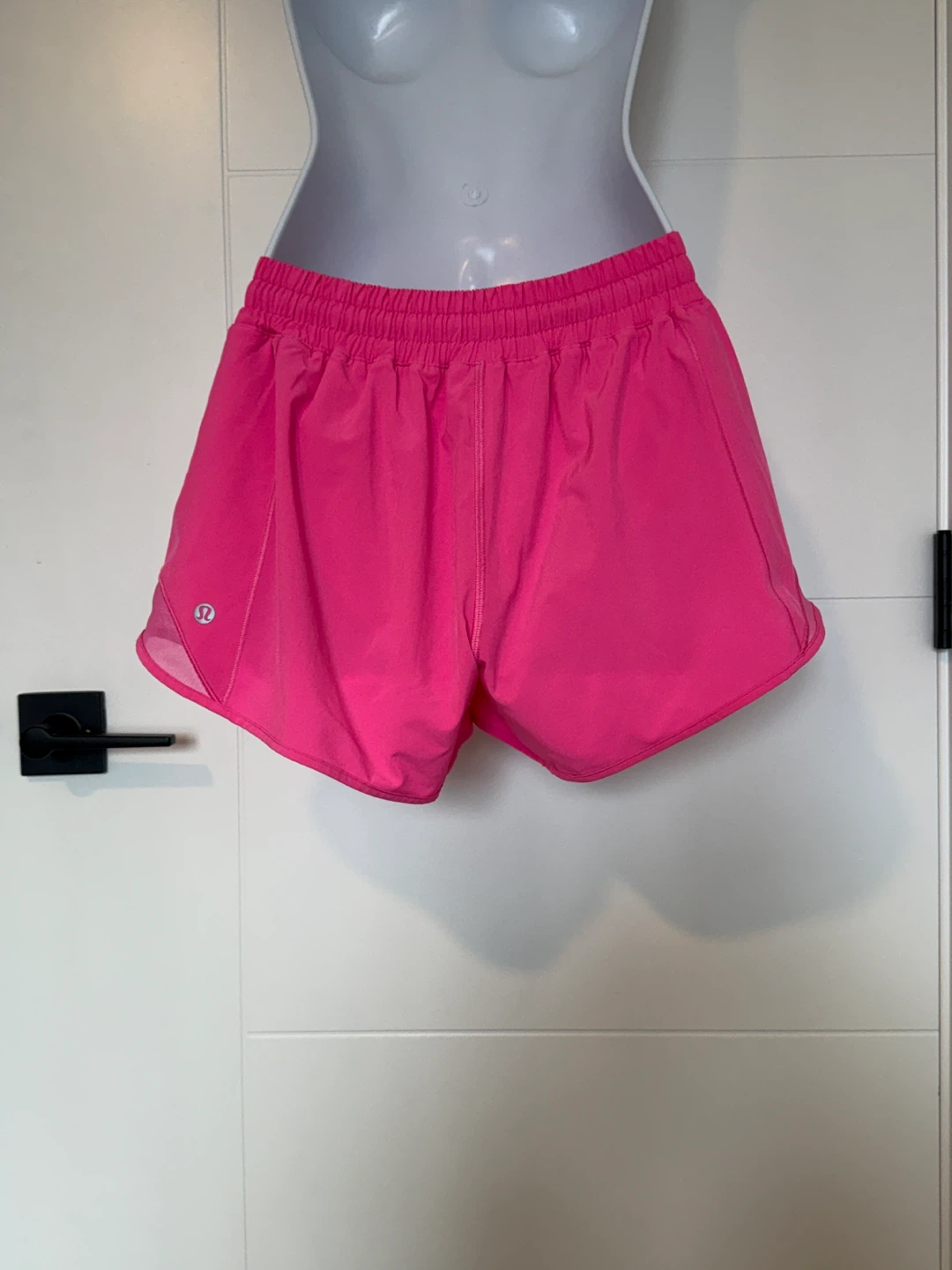 Lululemon Pink Shorts - photo 2