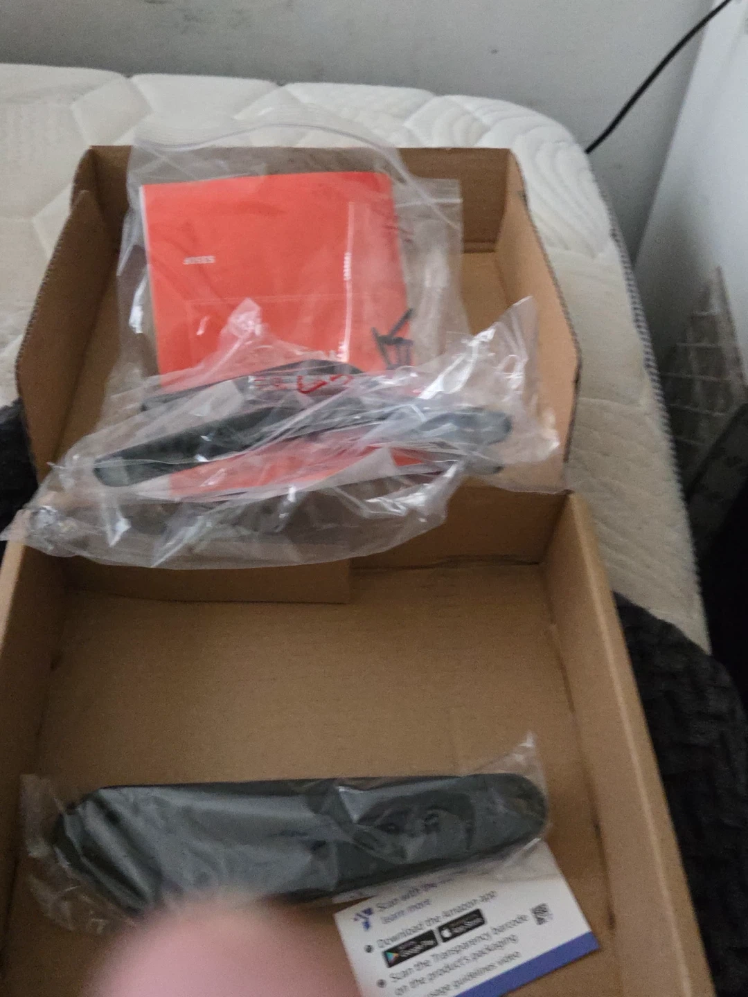TCL Smart TV with Wall Mount - photo 3
