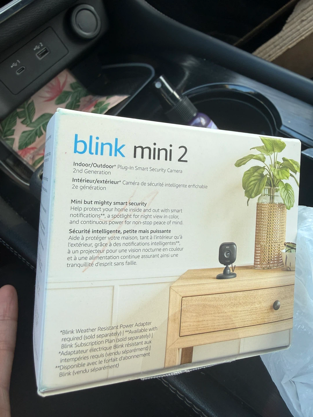 Blink Mini 2 Indoor/Outdoor Plug-in Smart Security Camera - photo 2